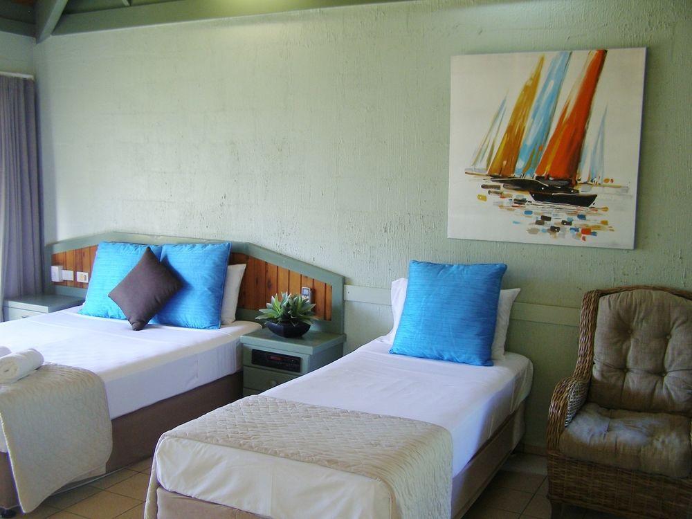 Resort Island Leisure