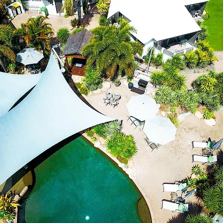 Island Leisure Resort Nelly Bay Exterior photo